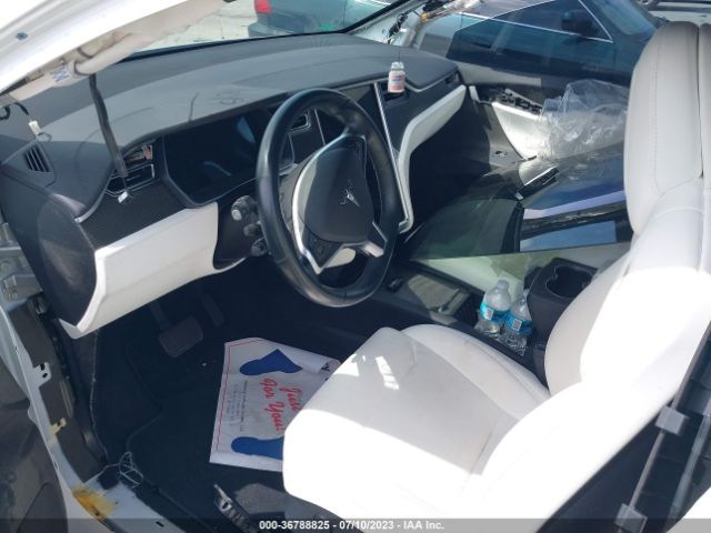 5YJXCBE20JF088014 Tesla Model X 75d/100d/p100d