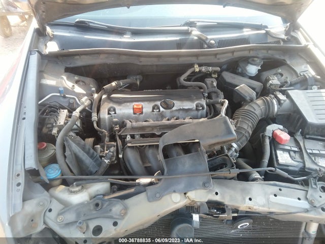 2011 HONDA ACCORD SDN LX VIN: 1HGCP2F30BA035805