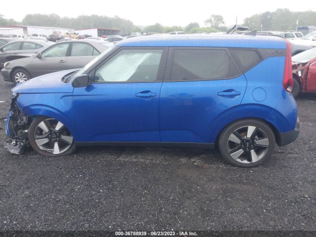 KNDJ33AU4L7117977 KIA SOUL EX