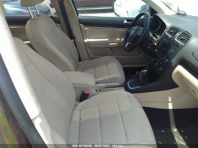 2014 VOLKSWAGEN JETTA SPORTWAGEN TDI W/SUNROOF VIN: 3VWPL7AJ9EM605478