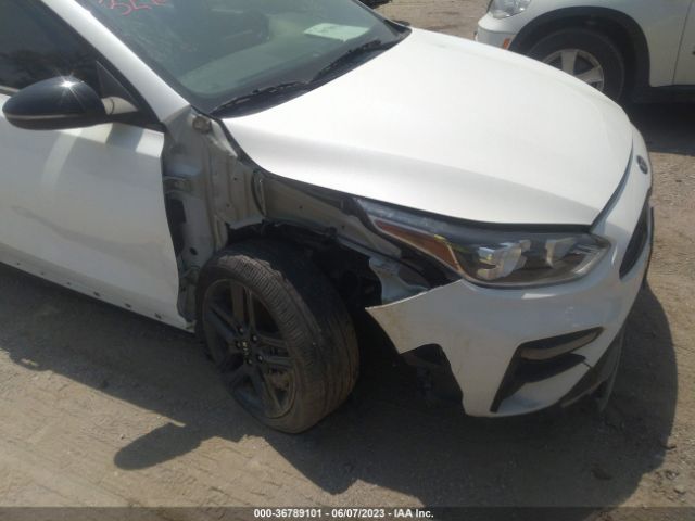 3KPF34AD4ME384677 KIA Forte Gt-line