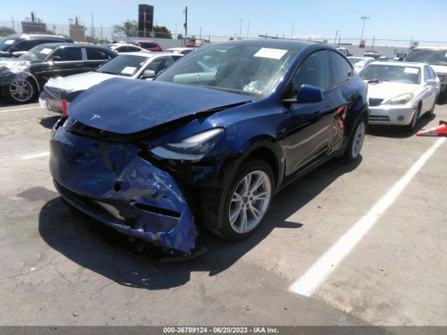 7SAYGDEE2NF411471 Tesla Model Y Long Range