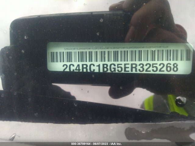 2C4RC1BG5ER325268 Chrysler Town & Country Touring