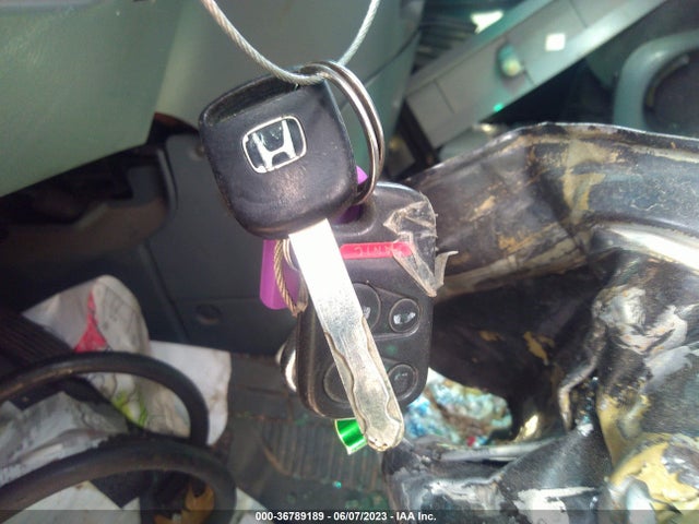 2004 HONDA ODYSSEY EX VIN: 5FNRL186X4B054023