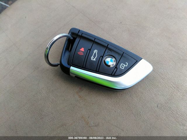 5UX2V1C04M9F04470 BMW X4 Xdrive30i