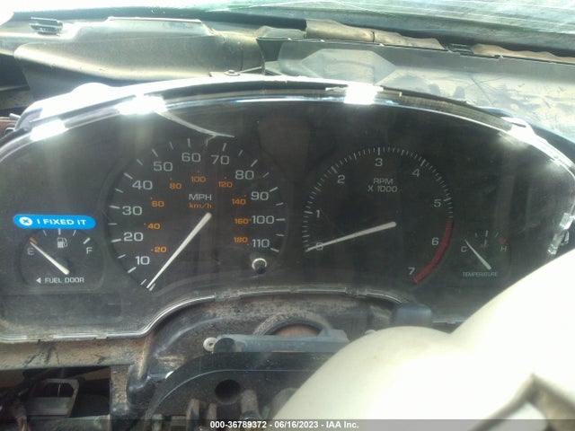 2002 SATURN SC 3DR VIN: 1G8ZP12822Z115669