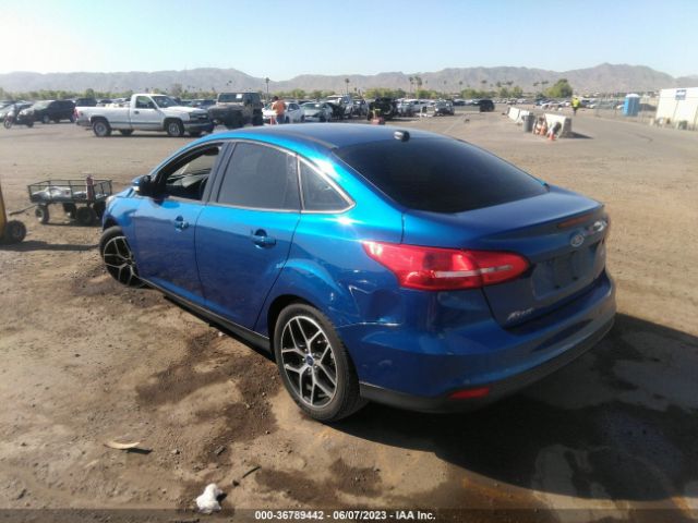 1FADP3H2XJL260433 Ford FOCUS SEL