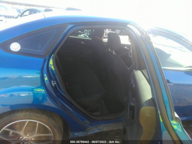 1FADP3H2XJL260433 Ford FOCUS SEL