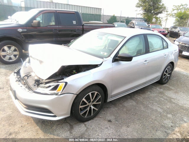 3VWD67AJ4GM280137 Volkswagen Jetta Sedan 1.4t Se
