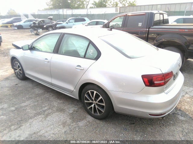 3VWD67AJ4GM280137 Volkswagen Jetta Sedan 1.4t Se