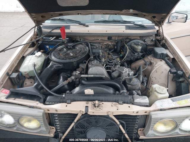 1983 MERCEDES-BENZ 300 DT VIN: WDBAB33A5DB031466