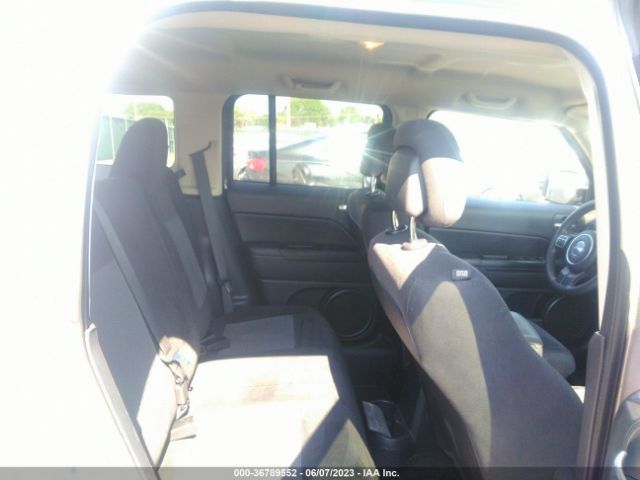 1C4NJRBB4GD546048 Jeep Patriot Sport
