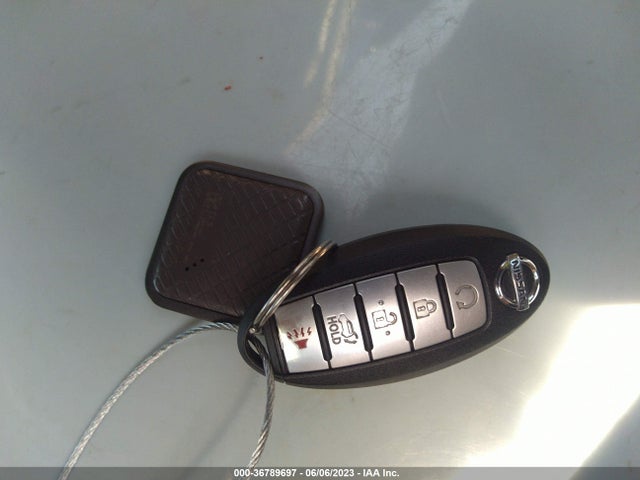 Nissan ROGUE SV 2018 5N1AT2MV8JC771783 Image 3