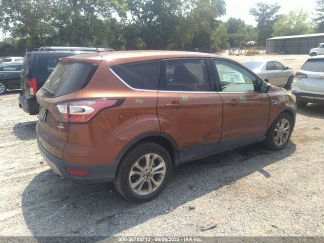 1FMCU0GD8HUD03361 Ford ESCAPE SE