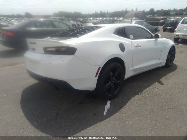 Chevrolet Camaro 2lt 2017 1G1FD1RX7H0157257 Image 4