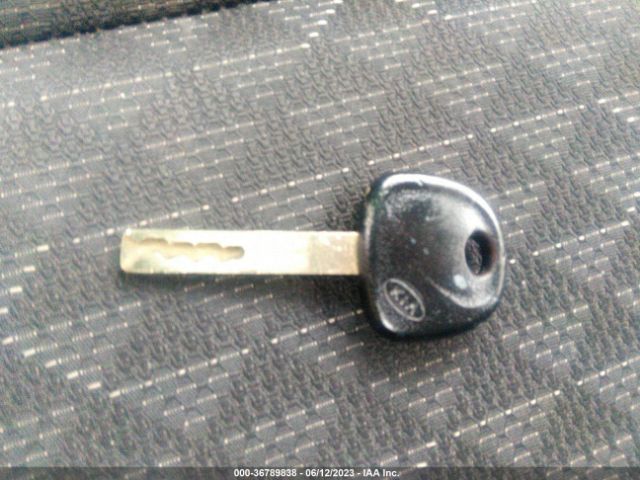 3KPA24AB3JE081526 KIA RIO LX