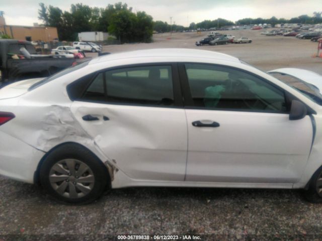 3KPA24AB3JE081526 KIA RIO LX