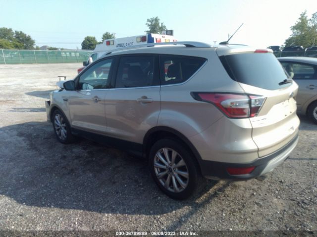 1FMCU0J95HUE14535 Ford Escape Titanium