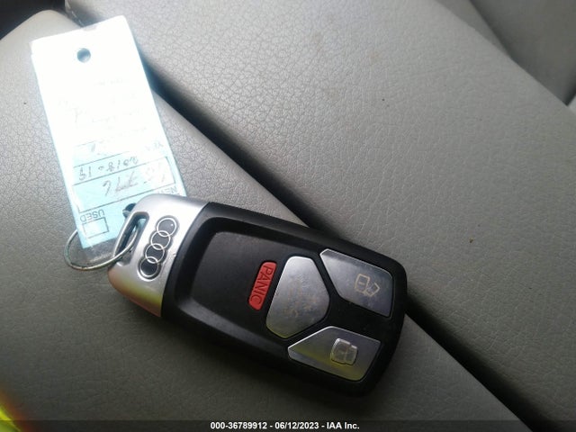 WA1LAAF76KD032896 Audi Q7 Premium Plus
