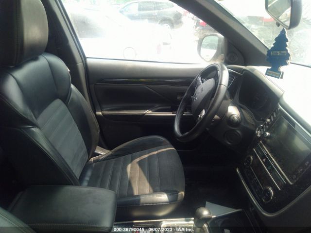 2019 MITSUBISHI OUTLANDER JA4AD3A31KZ029289 Photo 4