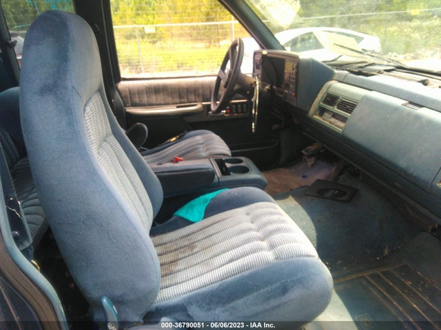 1994 CHEVROLET GMT-400 C1500 VIN: 2GCEC19K0R1145192