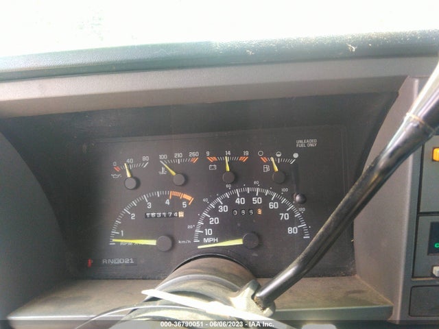 1994 CHEVROLET GMT-400 C1500 VIN: 2GCEC19K0R1145192