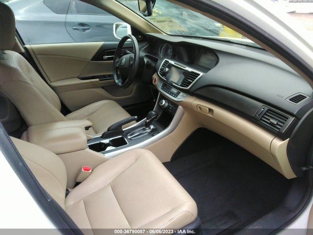 2013 HONDA ACCORD SDN EX-L VIN: 1HGCR2F85DA232428