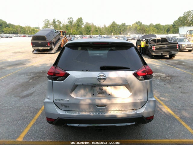 Nissan ROGUE S 2017 5N1AT2MV5HC785862 Image 8