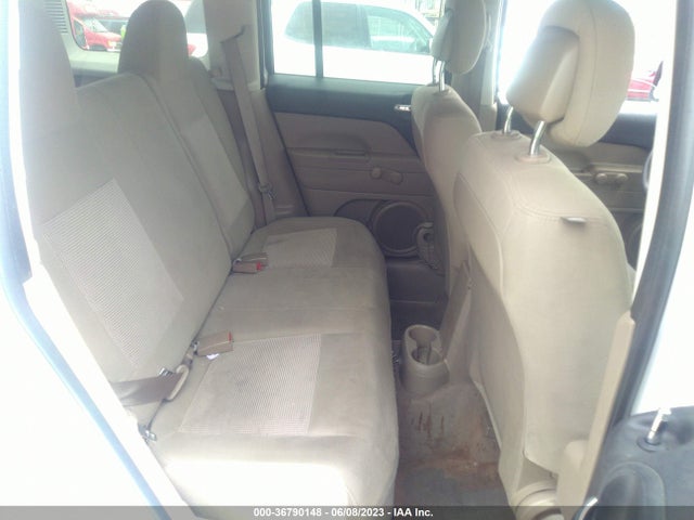 1C4NJPBAXED889567 Jeep Patriot Sport