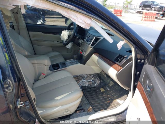 4S3BMCL64E3004279 Subaru Legacy 2.5i Limited
