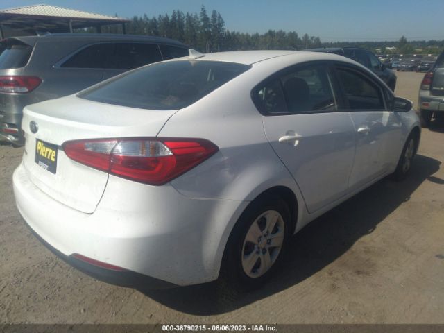 KNAFK4A69G5558762 KIA FORTE LX