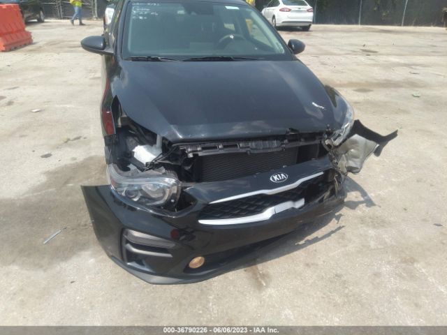 3KPF24AD4ME299390 KIA FORTE FE