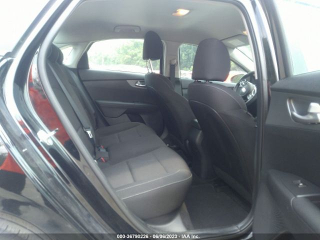 3KPF24AD4ME299390 KIA FORTE FE