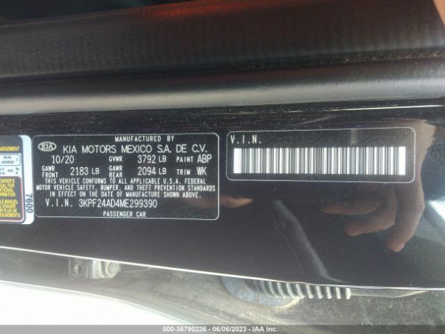 3KPF24AD4ME299390 KIA FORTE FE