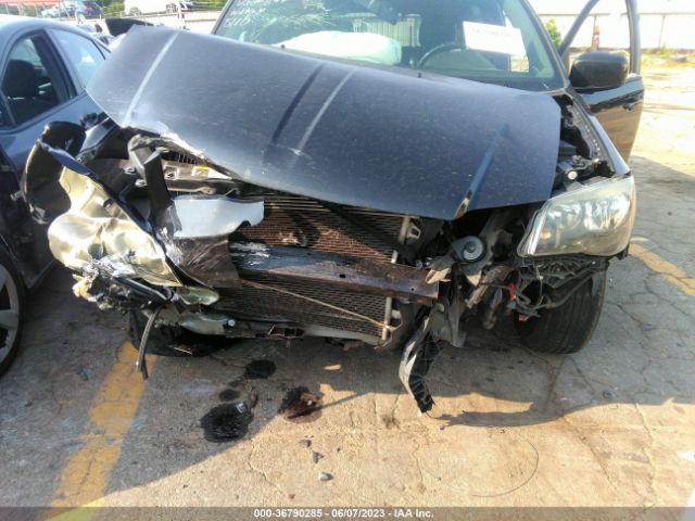2C4RDGBG5JR221194 Dodge Grand Caravan Se Plus