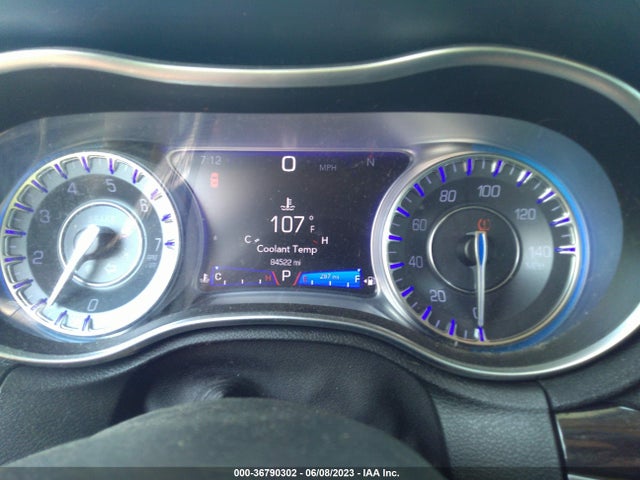 Chrysler 300 Limited 2015 2C3CCARG4FH830841 Image 7