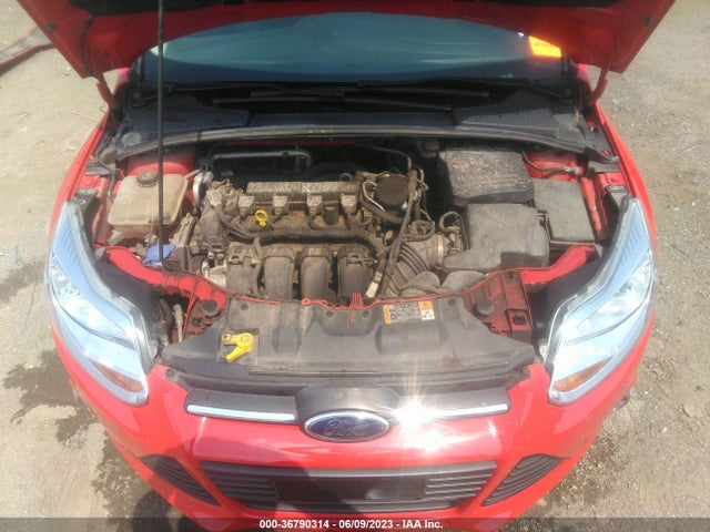 2014 FORD FOCUS SE VIN: 1FADP3F23EL440393