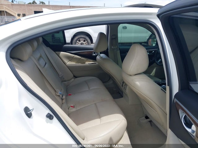 JN1BV7AP1EM678385 Infiniti Q50 Premium