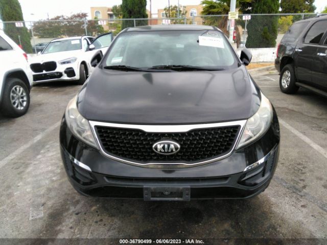 KNDPB3AC2F7745609 KIA Sportage Lx