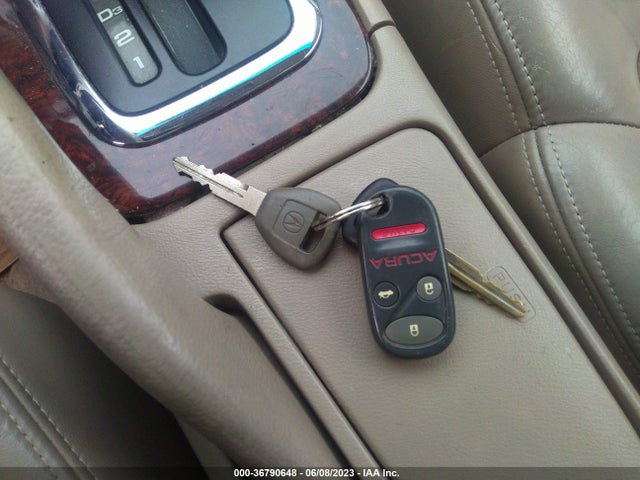 1999 ACURA CL VIN: 19UYA2258XL005879
