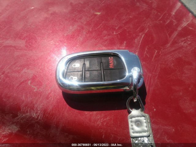 3C4PDCBB9KT773686 Dodge JOURNEY SE