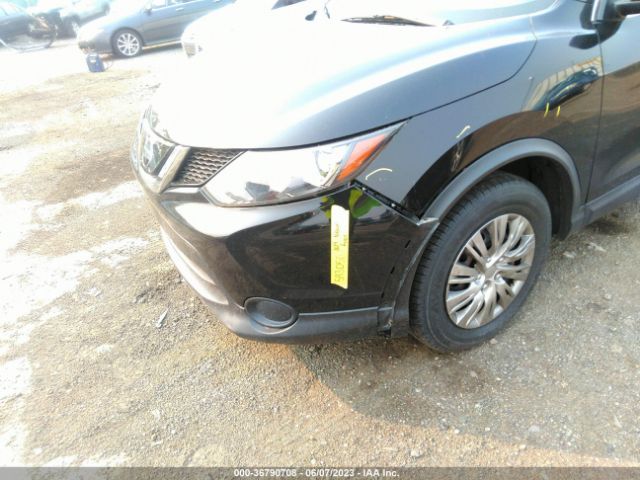 JN1BJ1CP7KW212420 Nissan Rogue Sport S