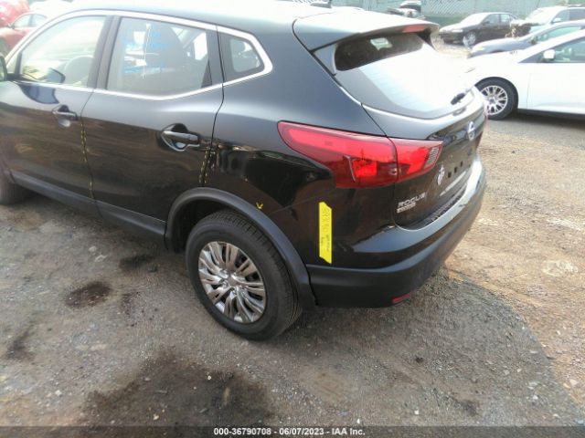 JN1BJ1CP7KW212420 Nissan Rogue Sport S