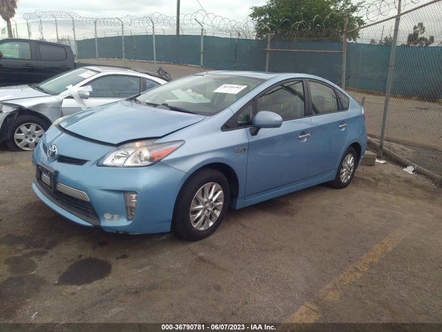 Toyota PRIUS PLUG-IN 2015 JTDKN3DPXF3073595 Image 2