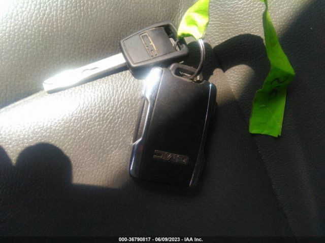 3GTU2VEC8EG166636 GMC Sierra 1500 Slt