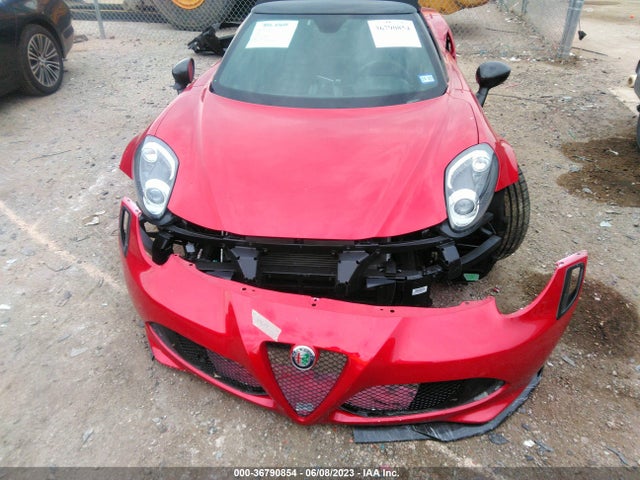 2018 Alfa Romeo 4C, VIN: ZARBAAB42JM271881