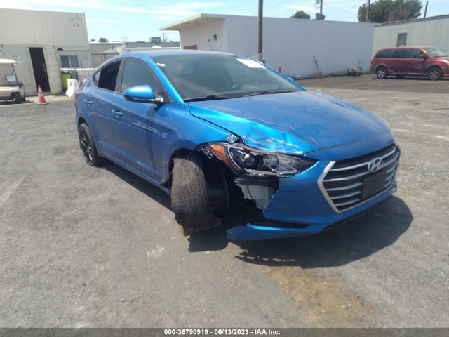 Hyundai ELANTRA SE 2018 KMHD74LF4JU450437 zdjęcie główne