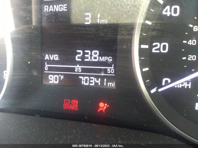 Hyundai ELANTRA SE 2018 KMHD74LF4JU450437 Image 8