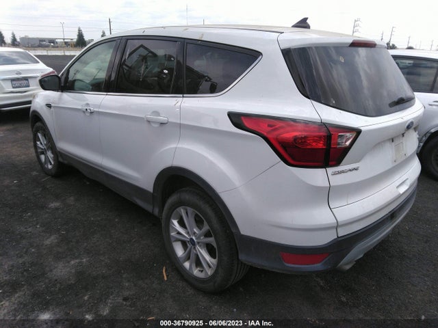Ford ESCAPE SE 2019 1FMCU0GDXKUB79648 Image 5