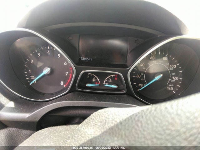 Ford ESCAPE SE 2019 1FMCU0GDXKUB79648 Image 9